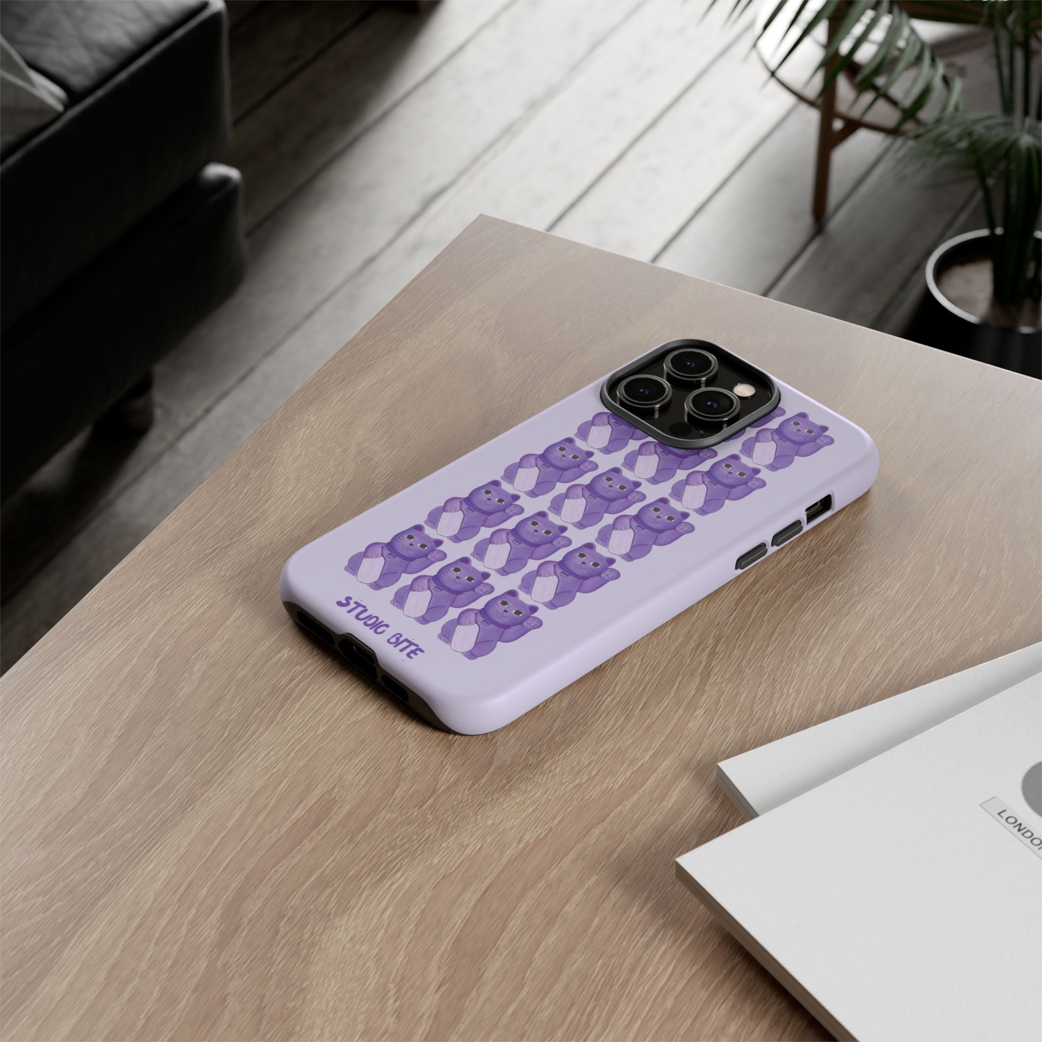 LUCKY CAT - PURPLE
