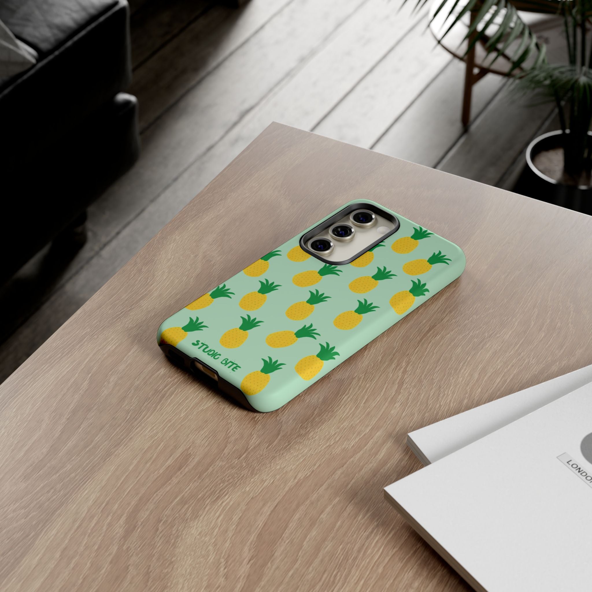 PINEAPPLE - GREEN