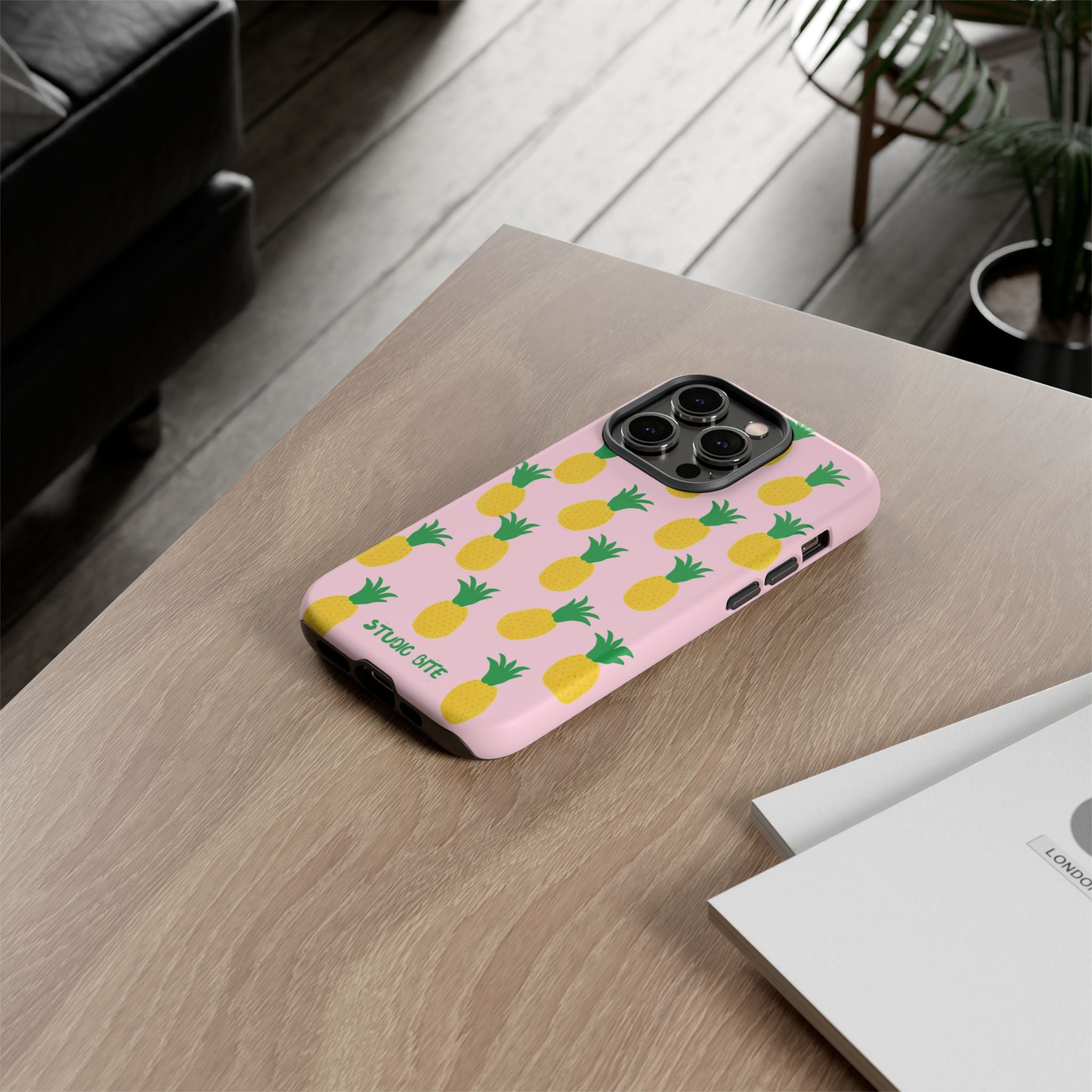 PINEAPPLE - ROSÈ