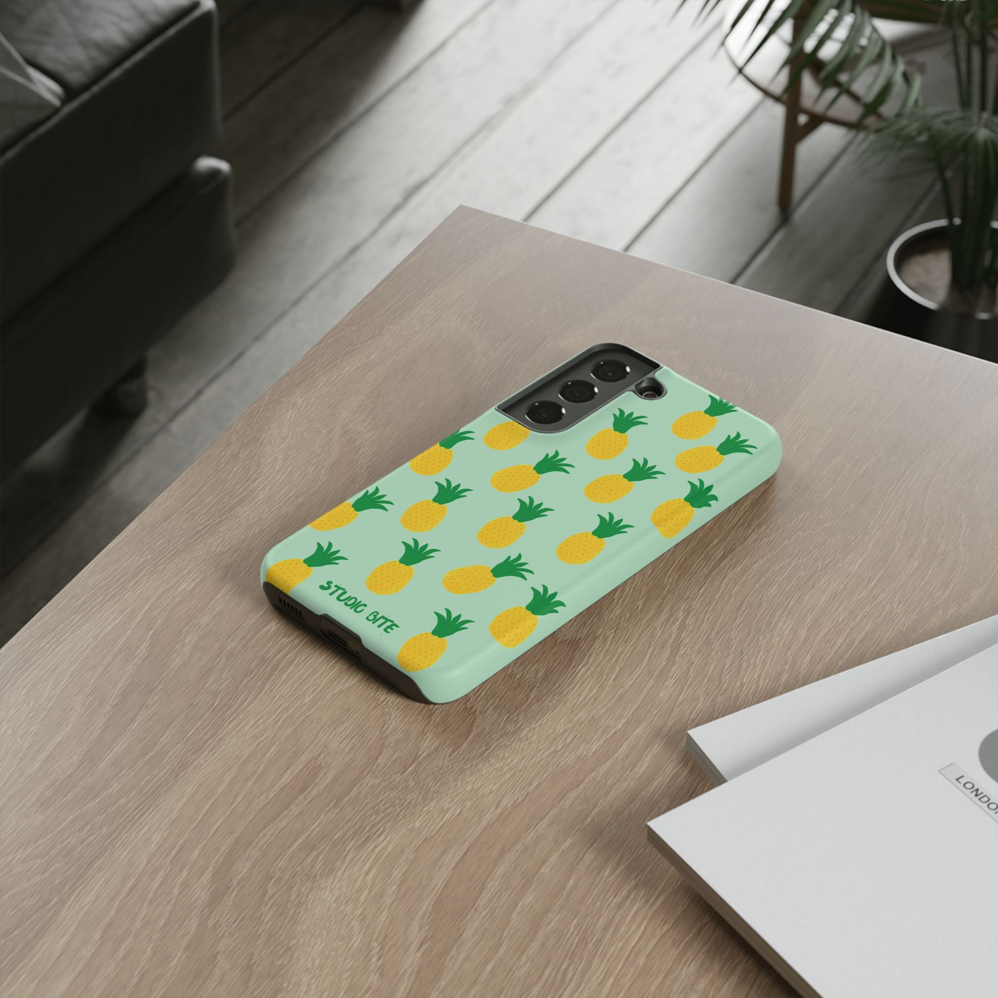 PINEAPPLE - GREEN