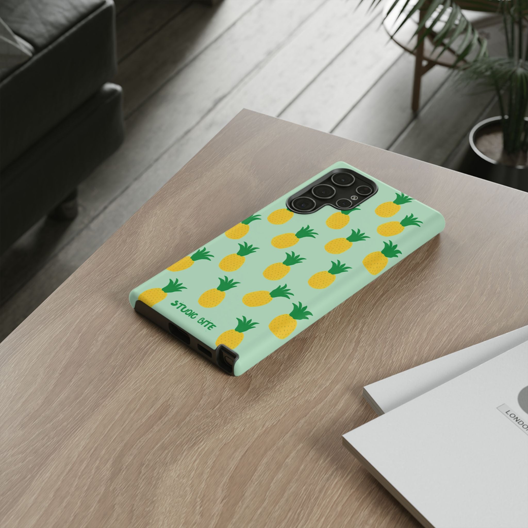 PINEAPPLE - GREEN