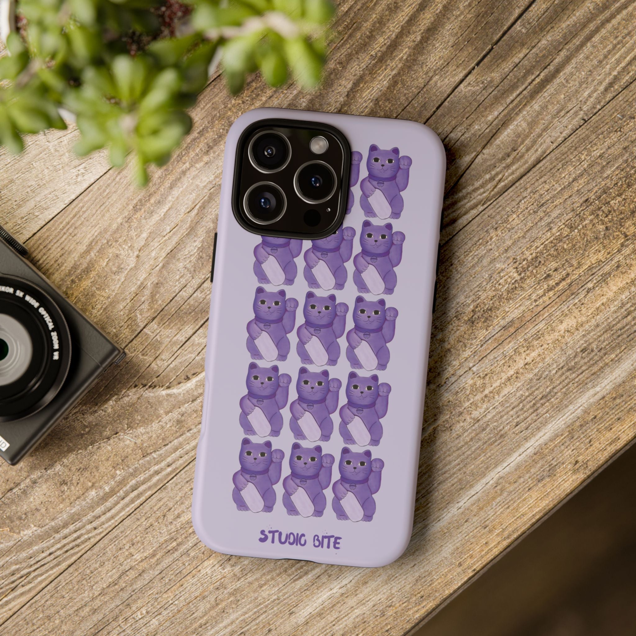 LUCKY CAT - PURPLE