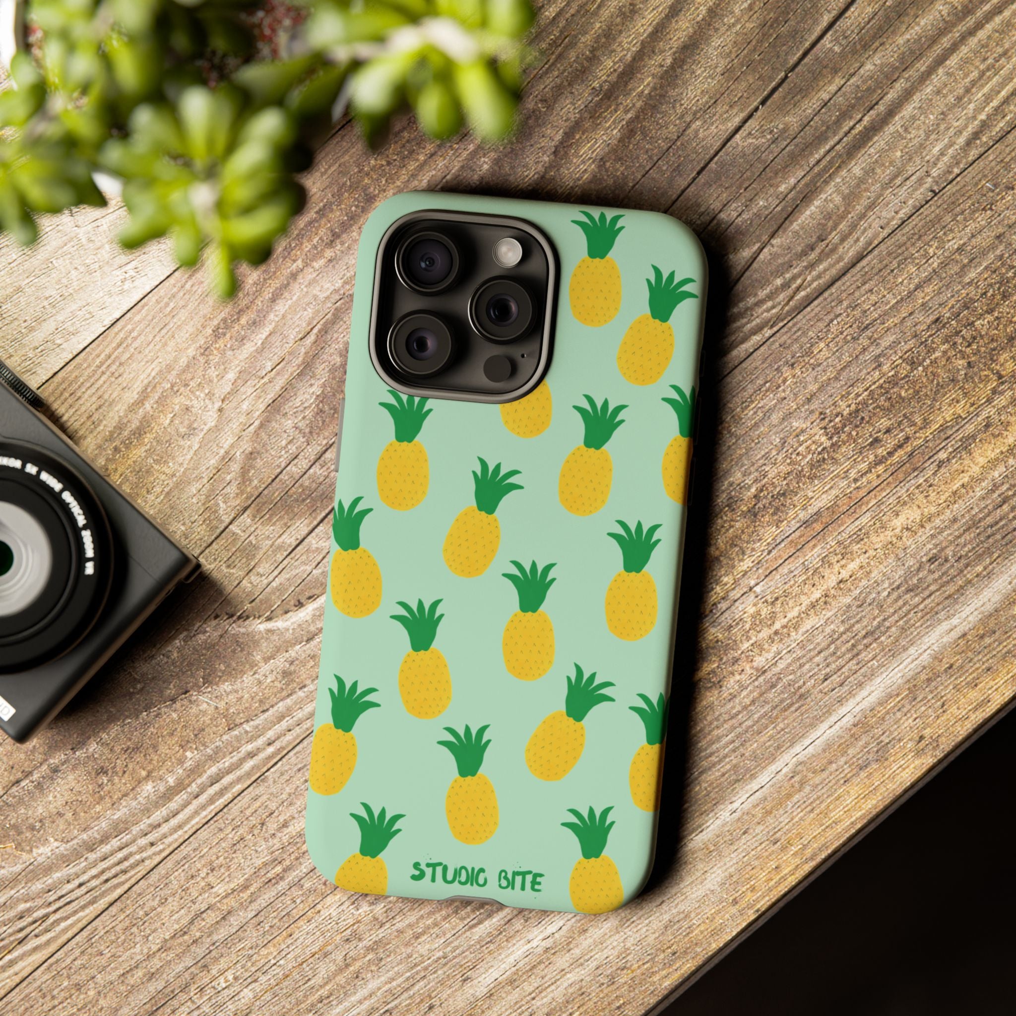 PINEAPPLE - GREEN