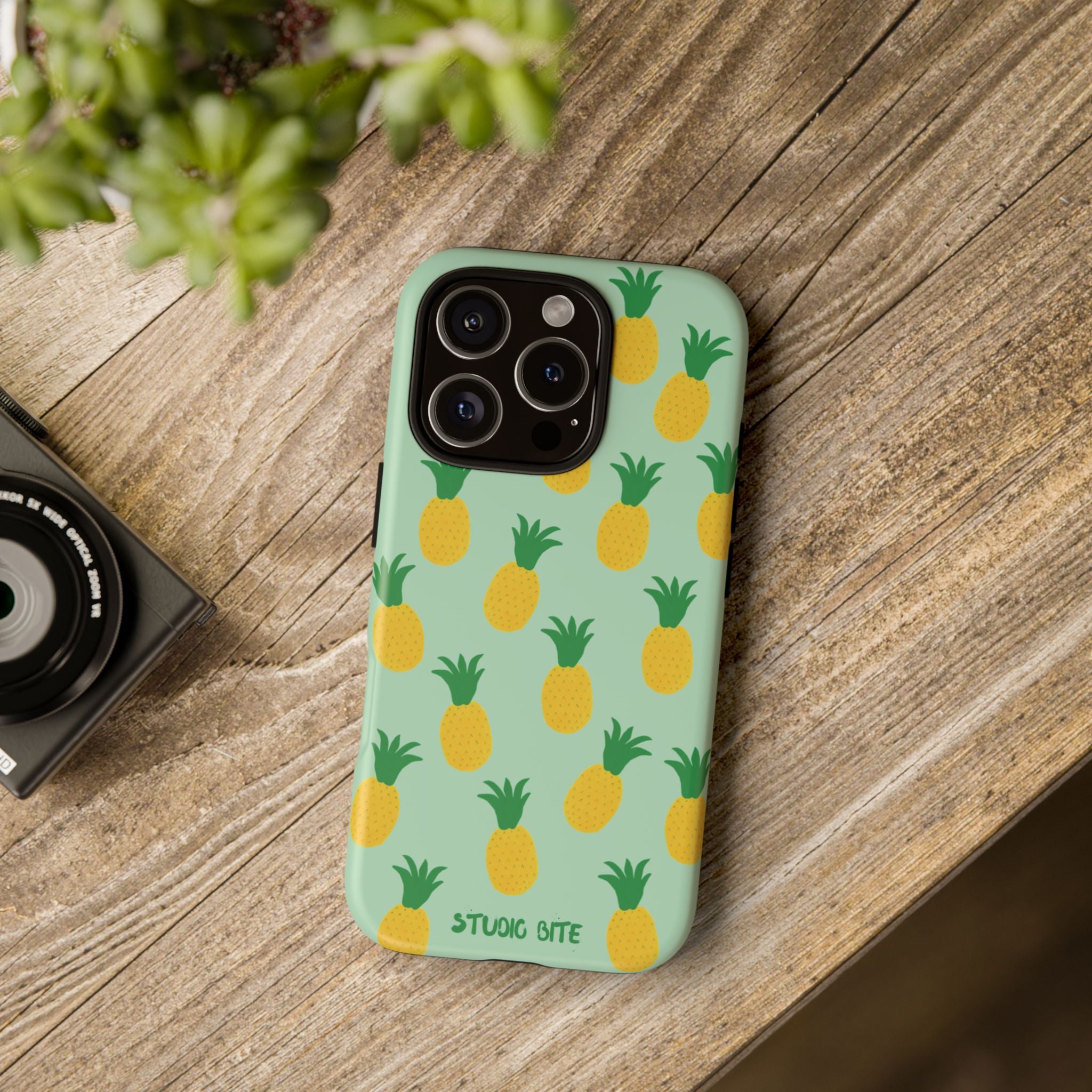 PINEAPPLE - GREEN