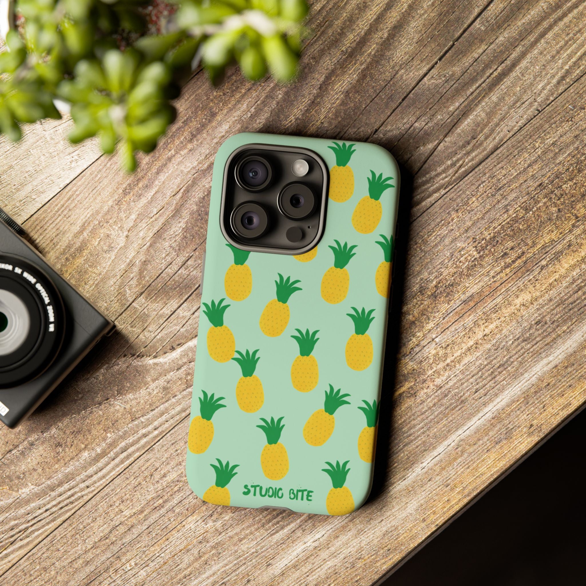 PINEAPPLE - GREEN