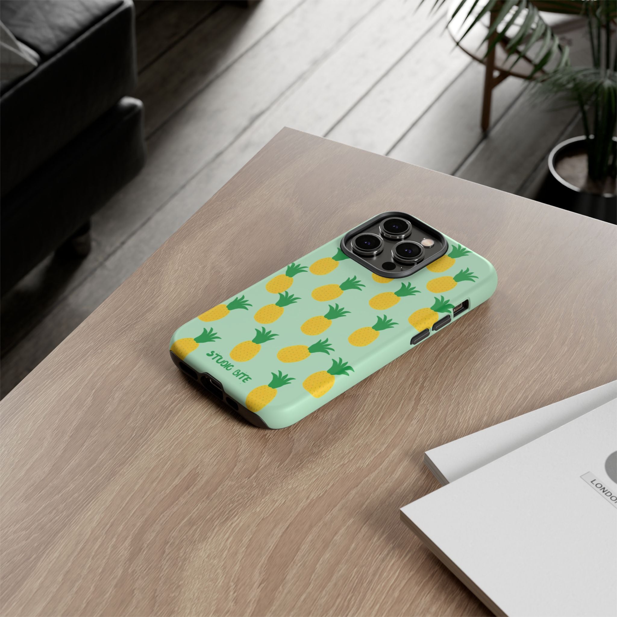 PINEAPPLE - GREEN