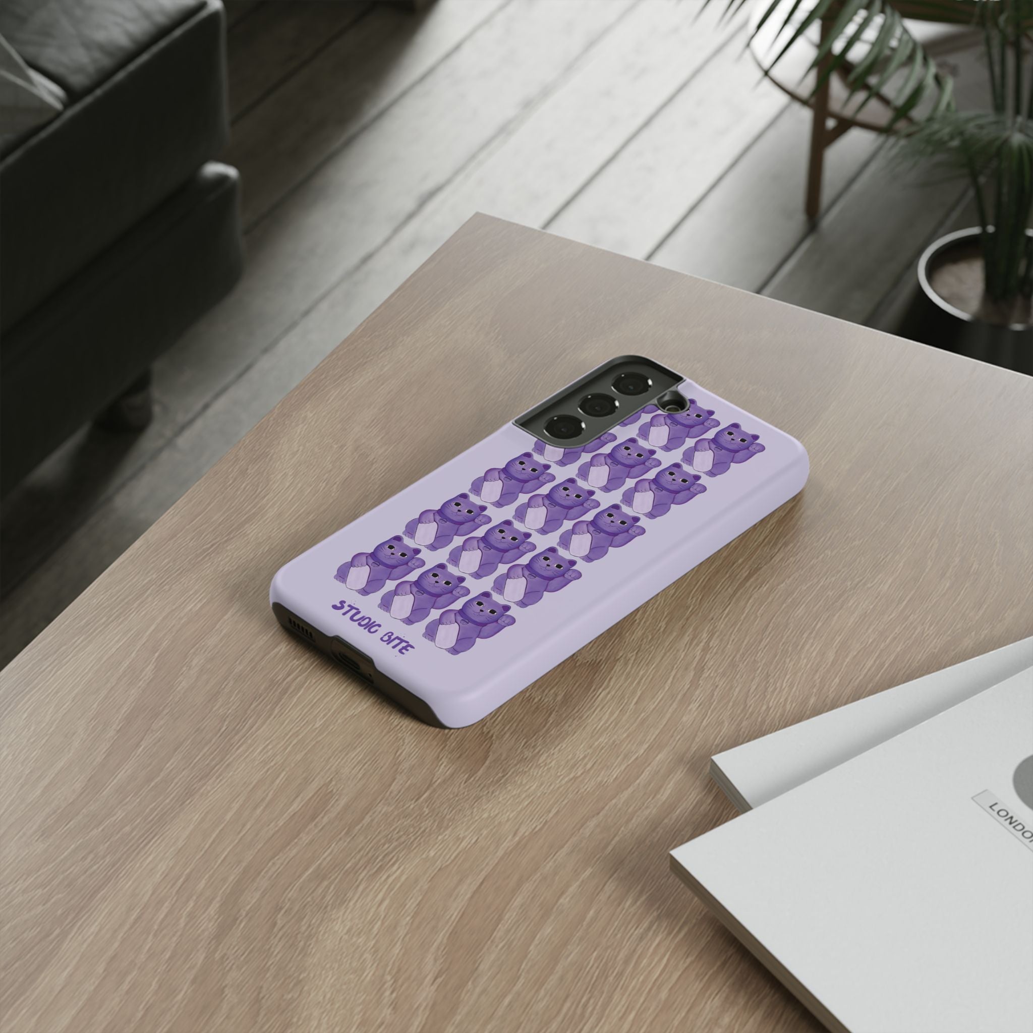 LUCKY CAT - PURPLE