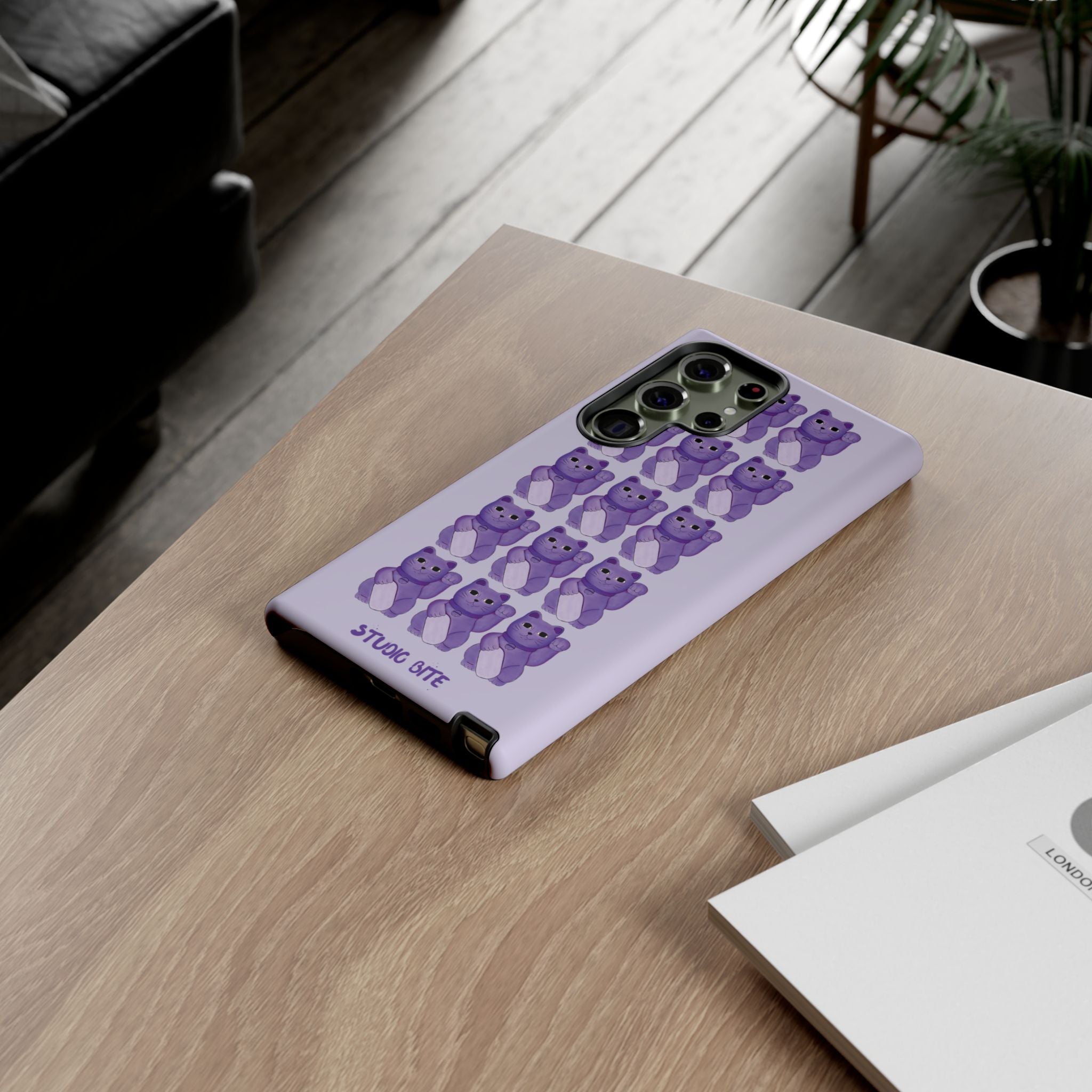 LUCKY CAT - PURPLE