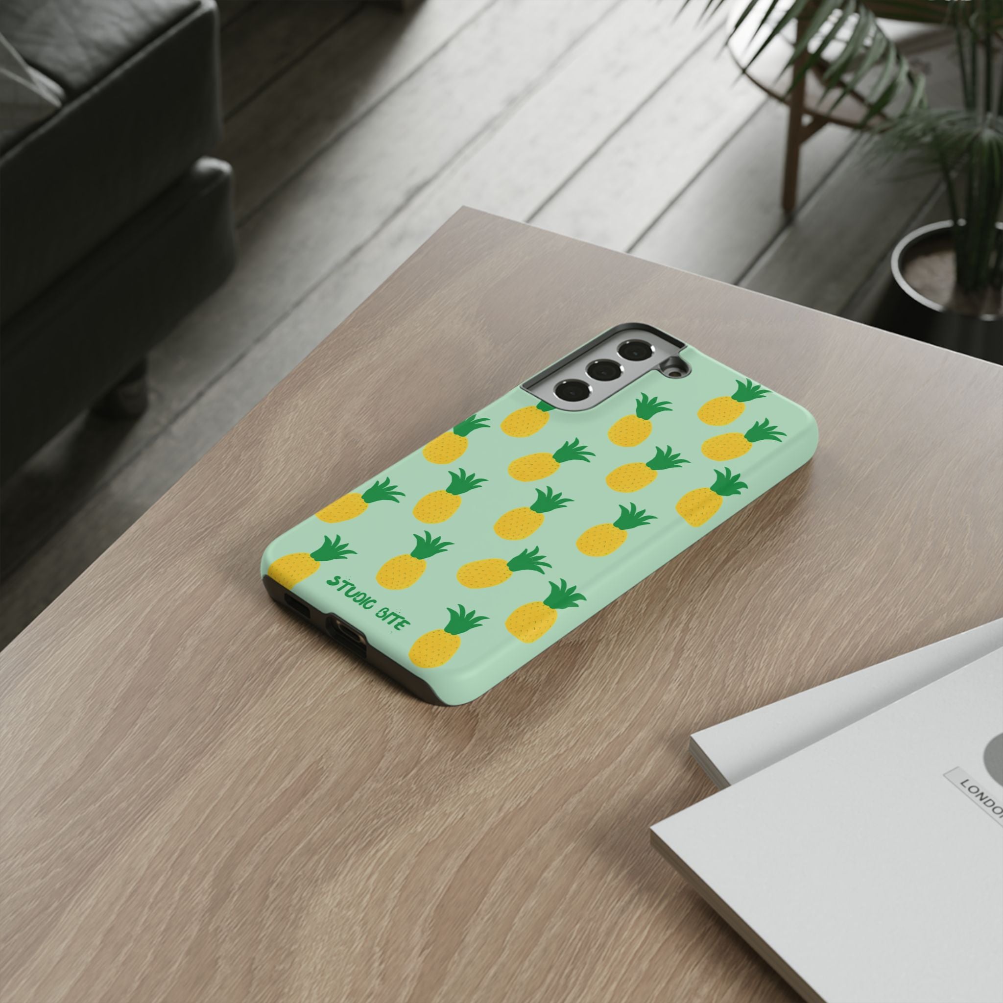 PINEAPPLE - GREEN
