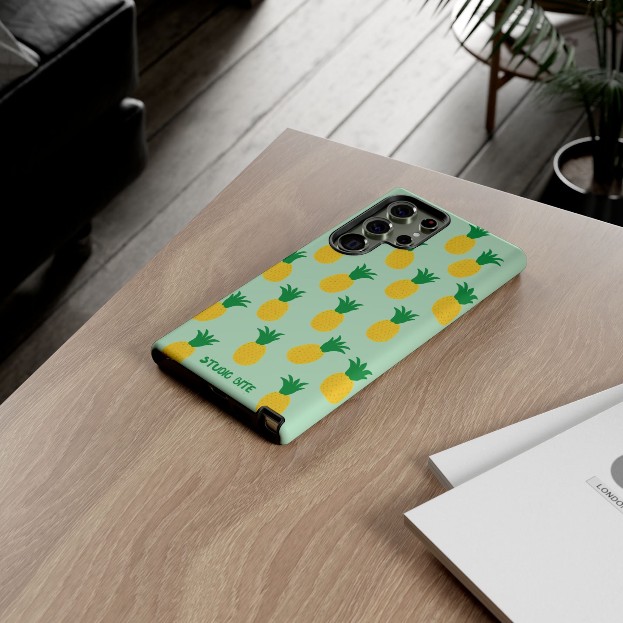 PINEAPPLE - GREEN